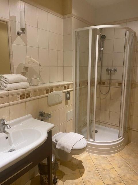 Hotel Pavla ピエシュチャニ エクステリア 写真