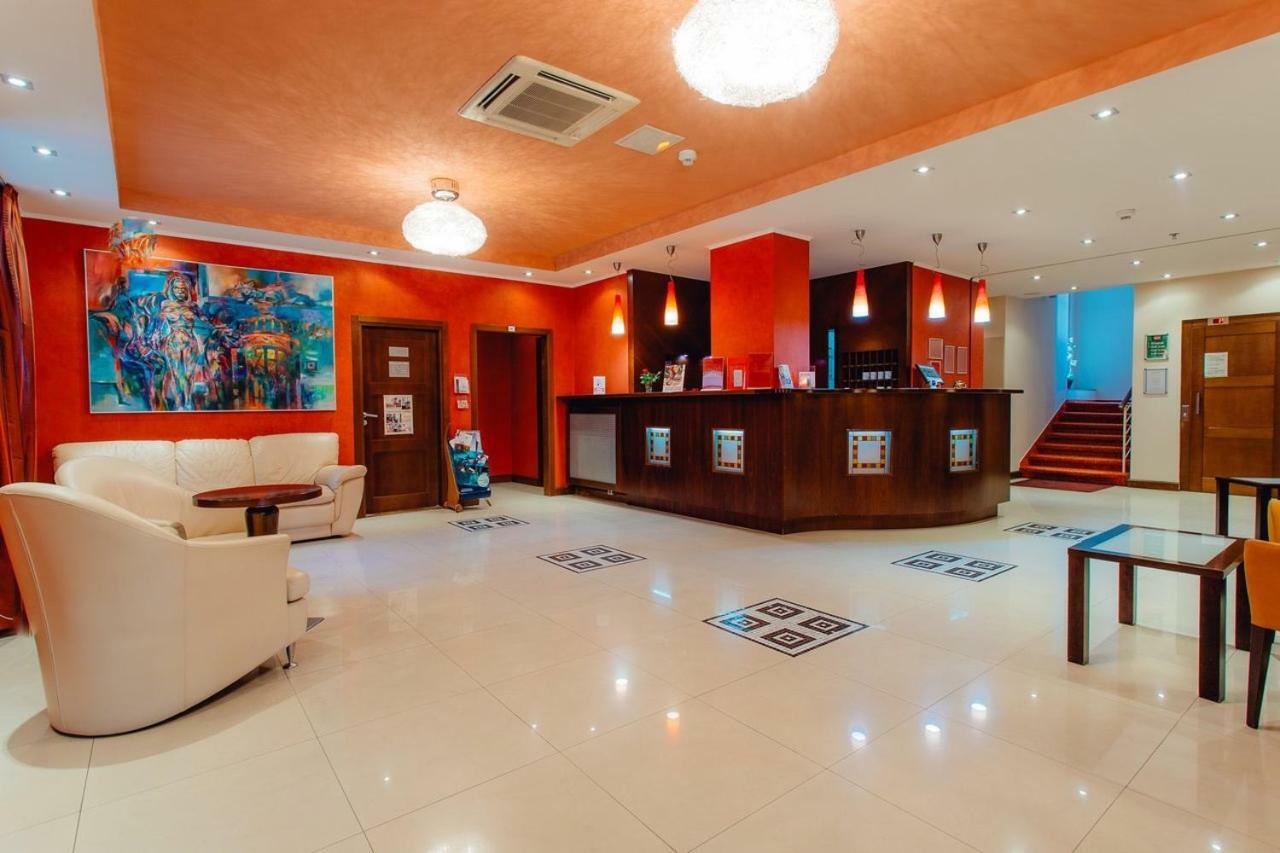 Hotel Pavla ピエシュチャニ エクステリア 写真